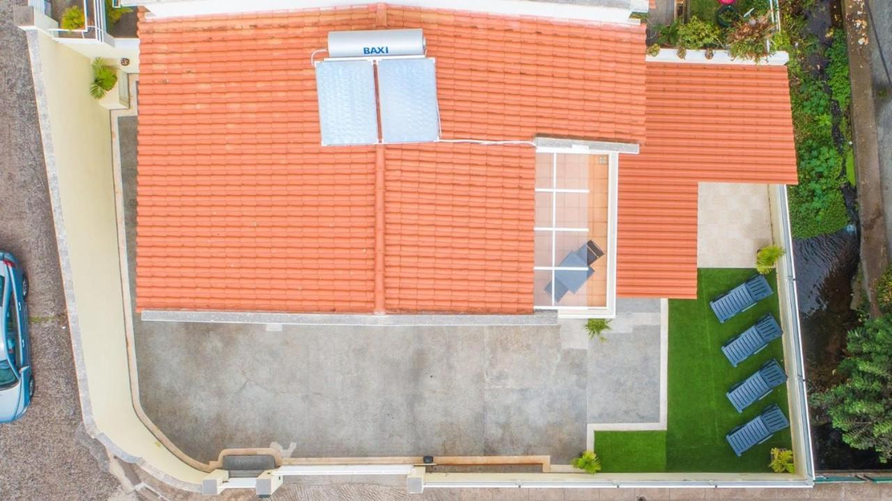 Flowers Island House 4 Caniço Exterior foto